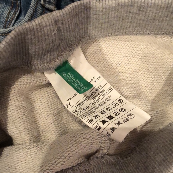 LOT JEANS-JOGGER 2Y GREAT CONDITION 4pieces - Picture 5 of 5